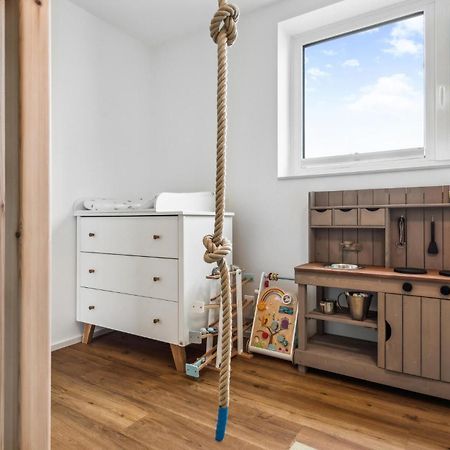 Lovely Home In Lembruch-Duemmer See With Sauna Экстерьер фото